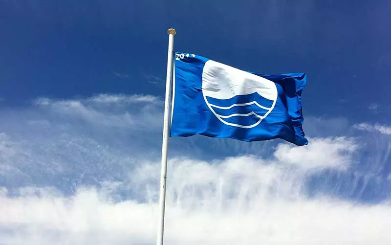 praia bandeira azul