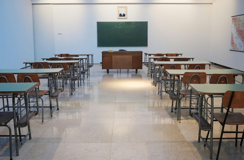 Projeto propõe instalação de câmeras dentro de salas de aula em Joinville