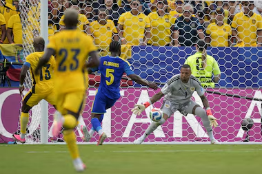 Equador empata com Curação em jogo acirado