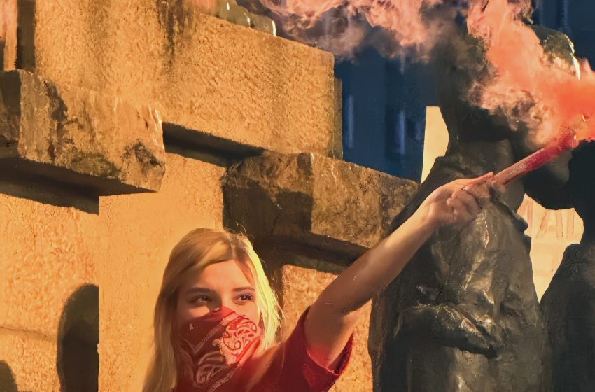  Ato pela democracia reúne mais de 5 mil pessoas em Joinville